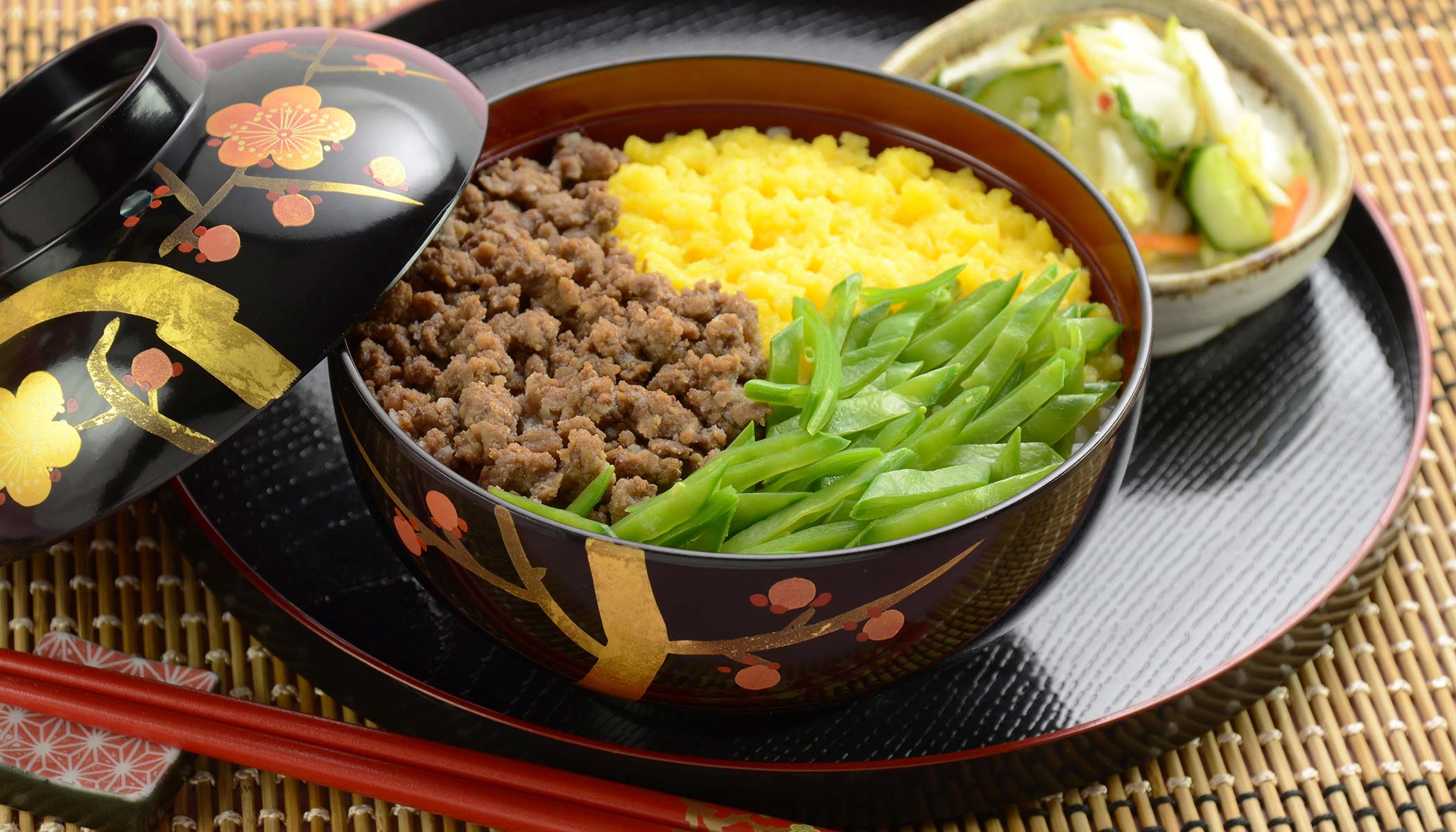 Tricolor <i>Soboro</i> Bowl