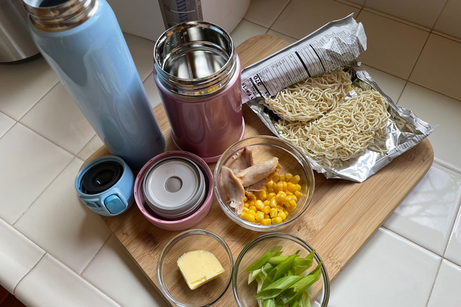 How to Make Porridge in a Thermos: Quick and Easy Breakfast on the Go -  Thermos Facts