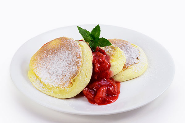 Sacher fluffy pancake - Italian recipes by GialloZafferano