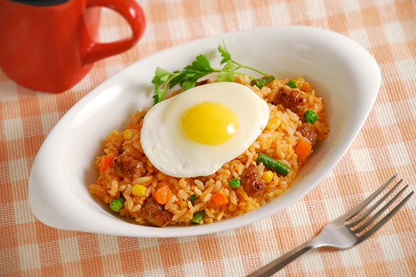 Rice with Sausage, Onion, Ketchup and Sunny-Side-Up Egg